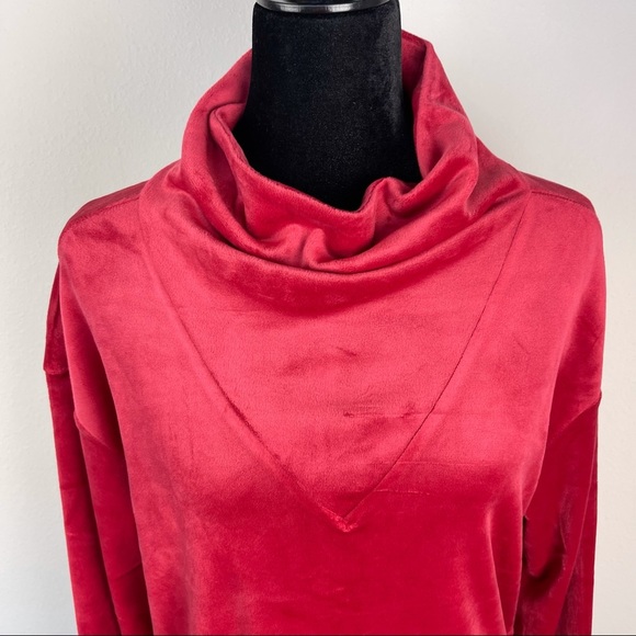 NWT RBX Red Velvet Velour Long Sleeve Mock Neck Active Jacket Sweater - Picture 3 of 10